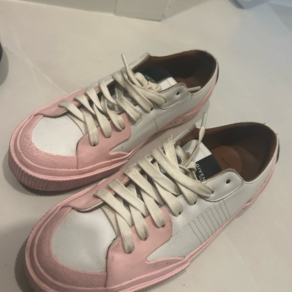 Givenchy White and Pink Lace-Up Shoes